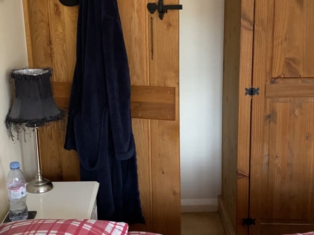 Double Room Available for a Short Term Let Only Main Photo