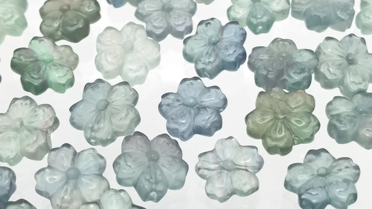 ブルーグリーンフローライト フラワー(お花)モチーフ 12×13mm 【貫通穴