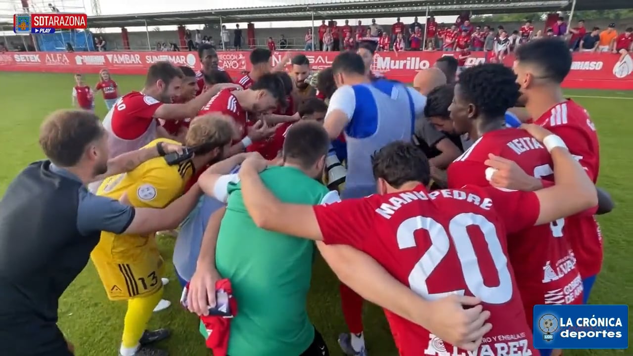 LOS JUGADORES Y CUERPO TÉCNICO SE DESPIDEN DE LA AFICIÓN (Último partido de la temporada, la próxima nos vemos otra vez en primera Rfef)