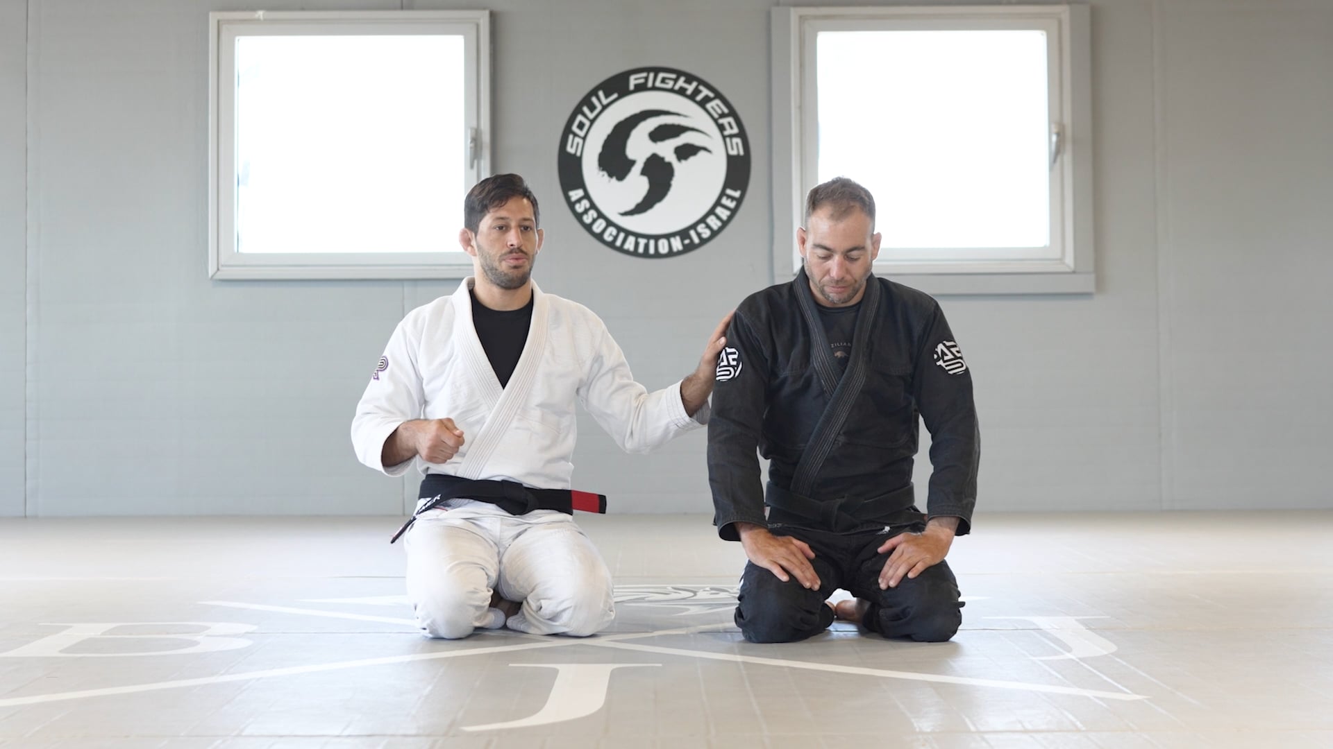 Double under study passing using the head