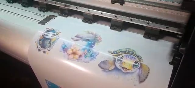 Unleash your creativity with our Large format Printers