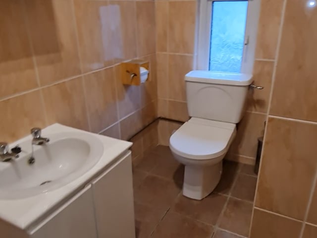 * Double Room Acton £800pcm All Inclusive* Main Photo
