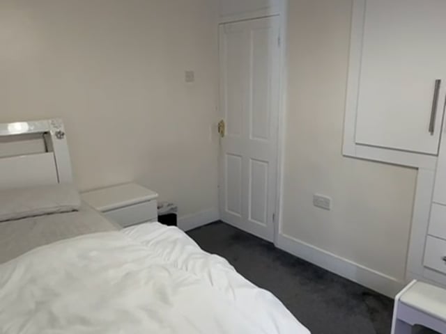 Large Double bedroom£750 for female   Main Photo