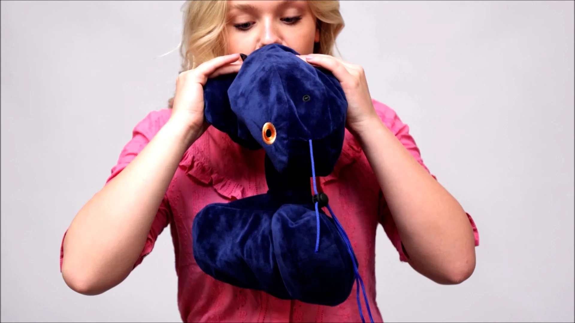 Slowwave Royal Snooze Travel Pillow - Inclusief Set Siliconen Oordopjes Het Beste Reiskussen Innovatief Nekkussen Met 4 Fijne Relaxposities Optimale Ondersteuning Hoofd En Nek Opblaasbaar Vlie