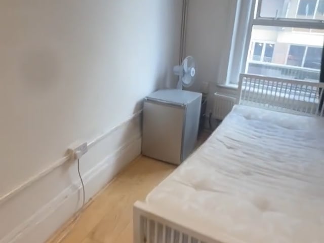 2 DOUBLE/ Heart of Kings Cross from £231pw Main Photo