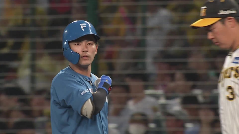 【4回表】貴重な追加点!! ファイターズ・水野達稀 ライト方向への2点タイムリーヒット!!  2024年5月30日 阪神タイガース 対 北海道日本ハムファイターズ