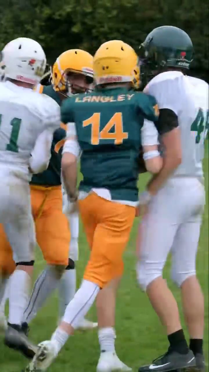 Watch rush henderson on PurpleShift