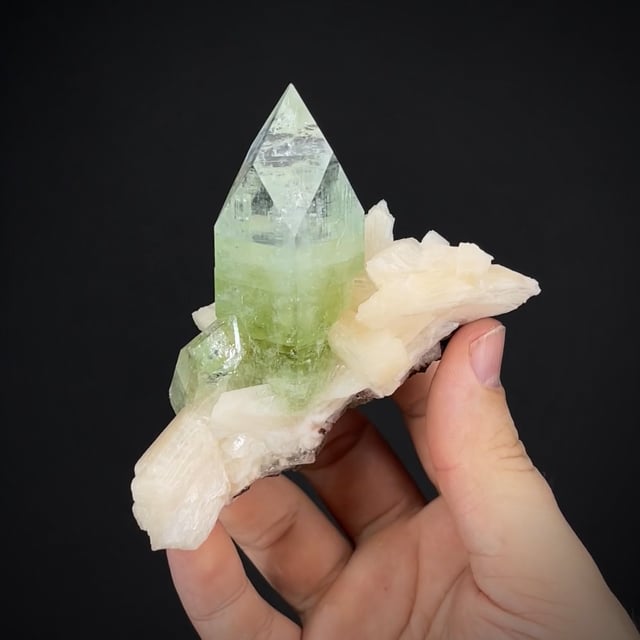 Fluorapophyllite-(K) and Stilbite (circa 2015 find)