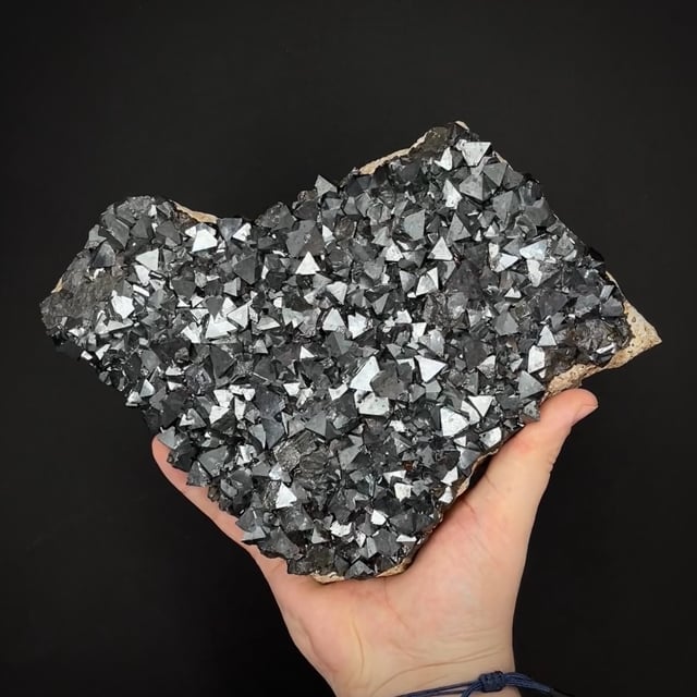 large Magnetite cluster