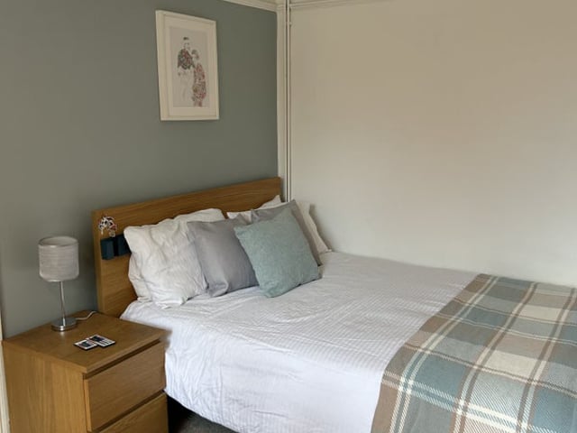 Great, Modern, Double Room in Quiet House. Main Photo