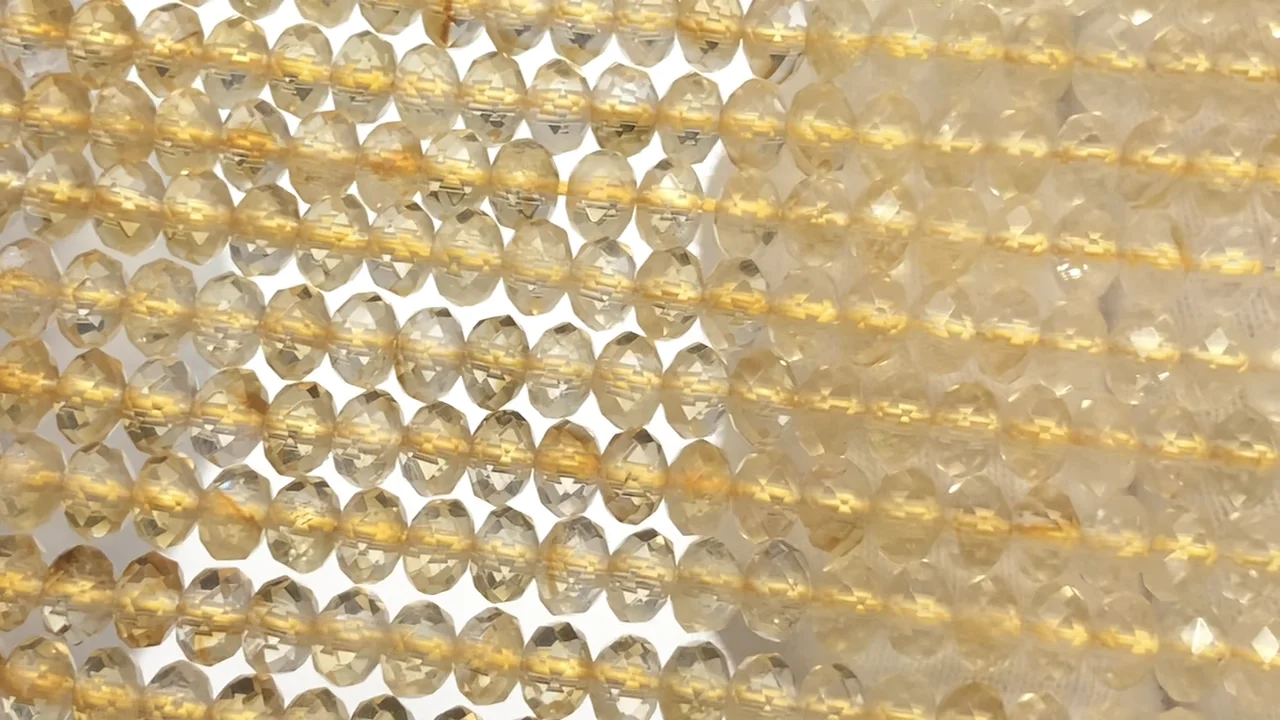 ファントムシトリン ボタンカット4×4×2.5mm 半連/1連｜天然石