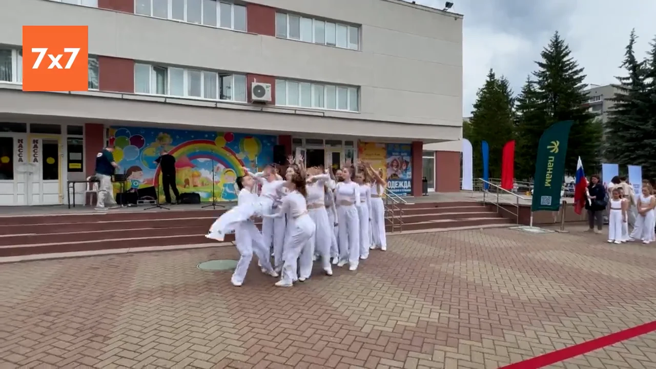 Юные сисечки