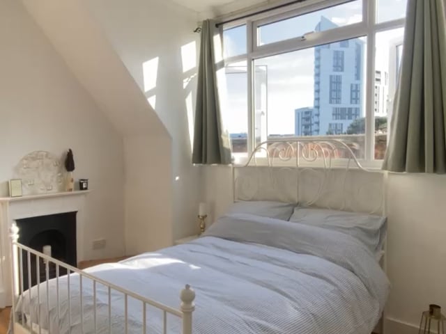 1 month only- 3 mins walk to Bromley South Station Main Photo