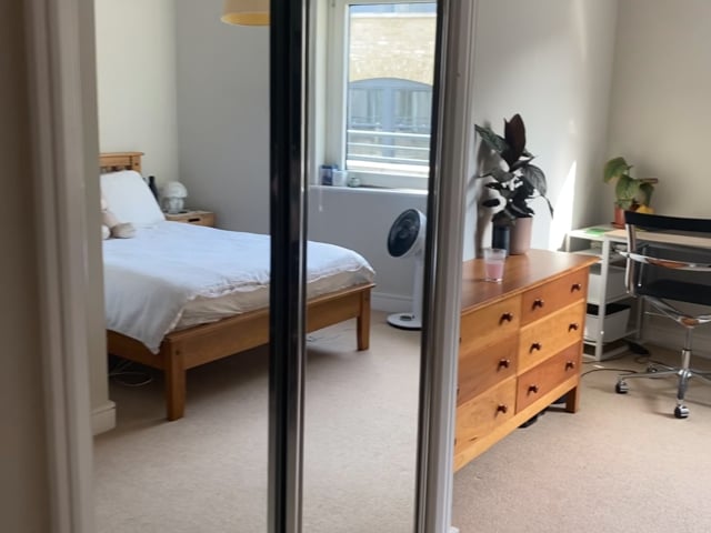 Large double room in Fitzrovia Main Photo