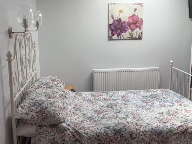 Large room with ensuite in Wembdon ideal for HPC   Main Photo