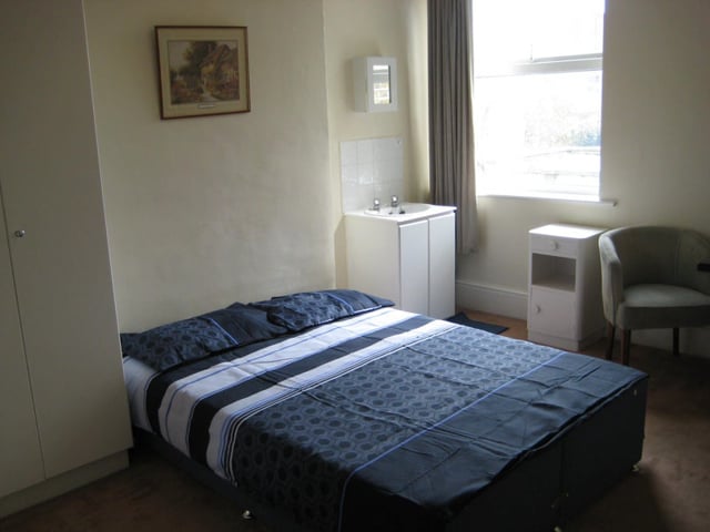 * Double Room Acton £185pw All Inclusive* Main Photo