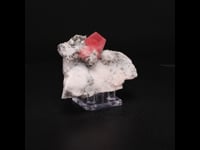 60906 - Rhodochrosite, Quartz