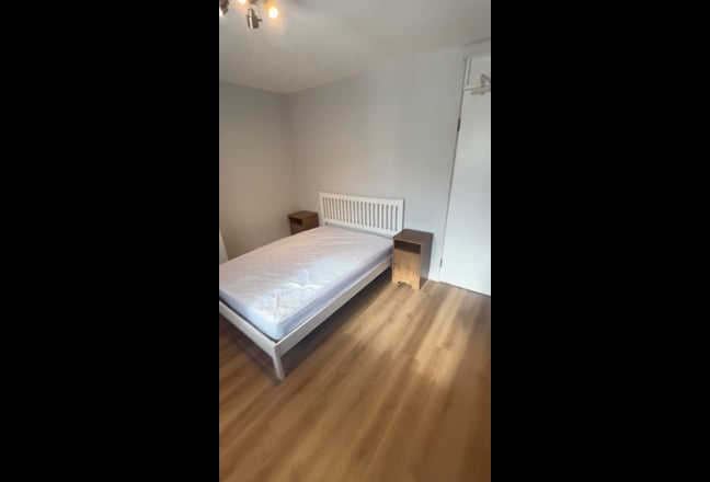  Furnished Large Double Room Clifton 450 Pcm  Main Photo