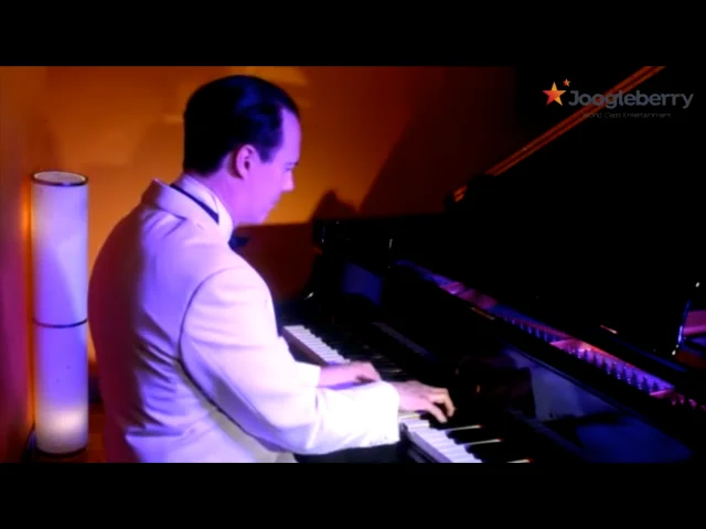 Pianist Chris on Vimeo