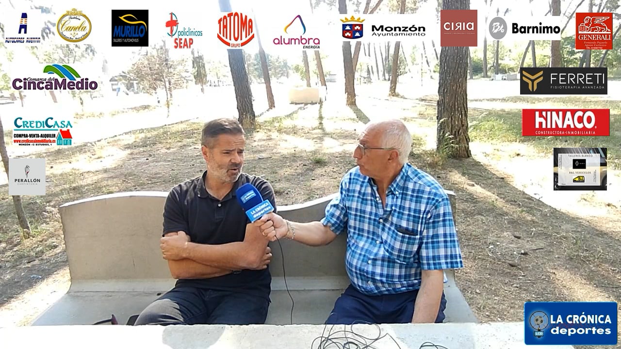 MOISÉS  GUTIERREZ  ENTRENADOR  DEL CD ZUERA  QUE  VUELVE  DESPUÉS  DE  MUCHOS  AÑOS  A  LA  3ª RFEF