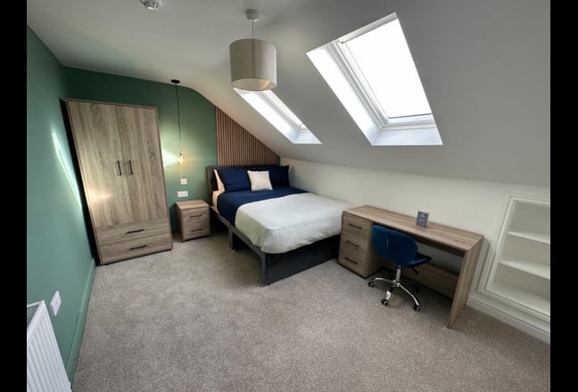 Luxury New Double En-suite Rooms (Ref 26 FR) Main Photo