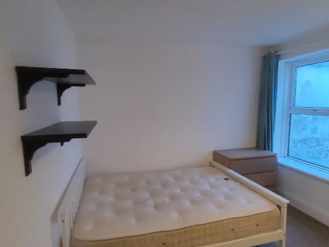 Double room for rent in shared house Main Photo