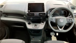 VAUXHALL COMBO-LIFE 2023 (73)