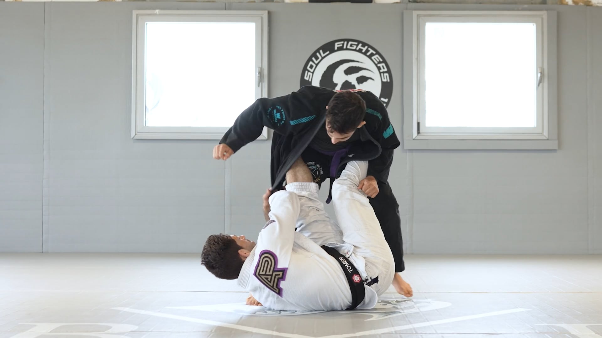 Squid guard Waiter sweep