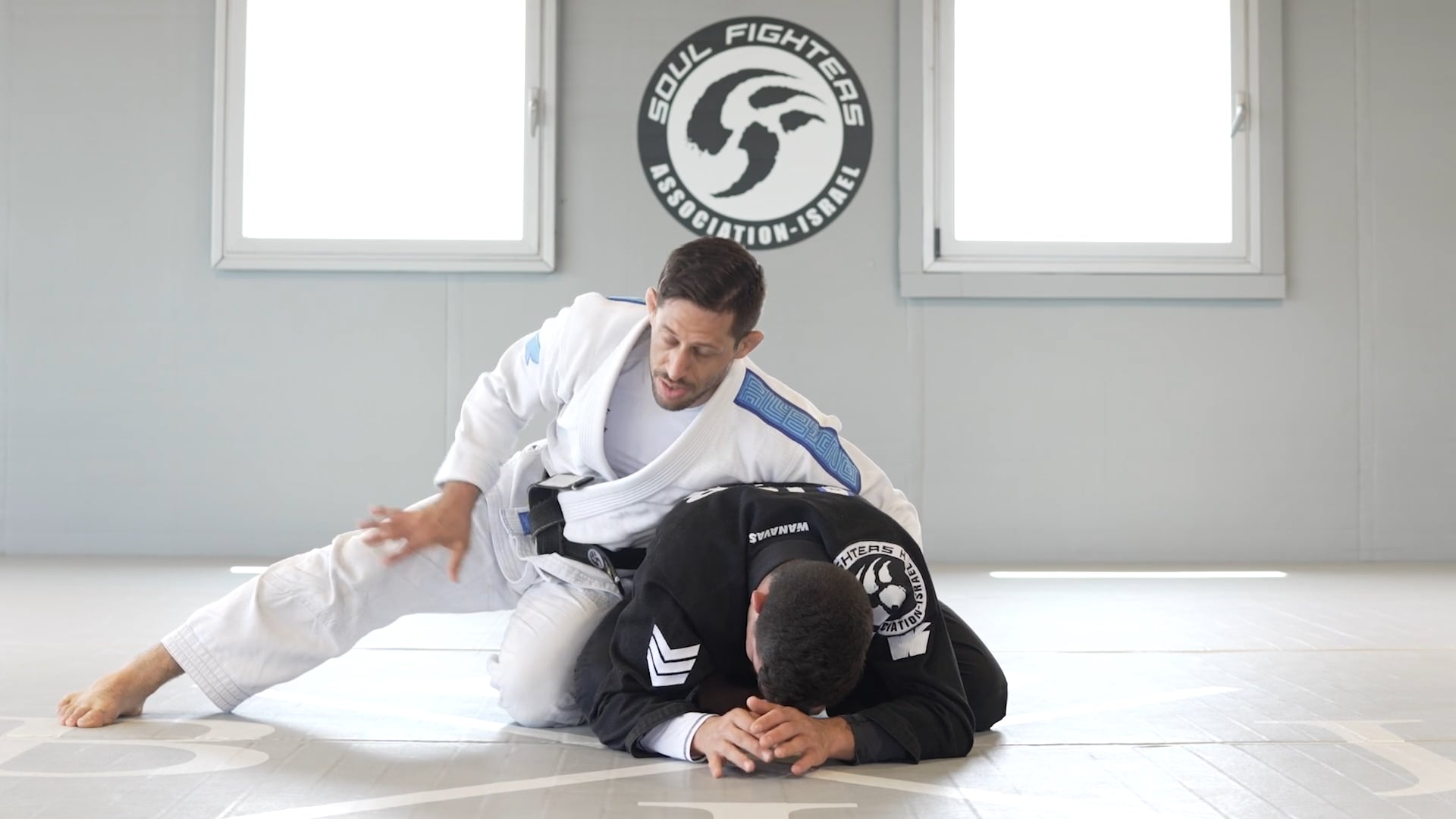 Knee wedge back take