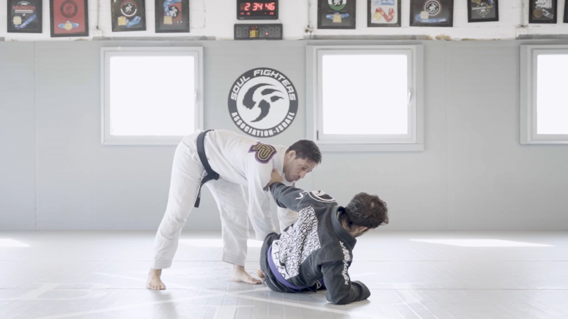 Ronaldo Toreando pass-003