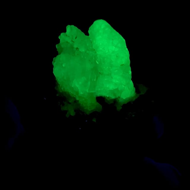 Opal var: Opal-AN (formerly Hyalite Opal) (fluorescent)