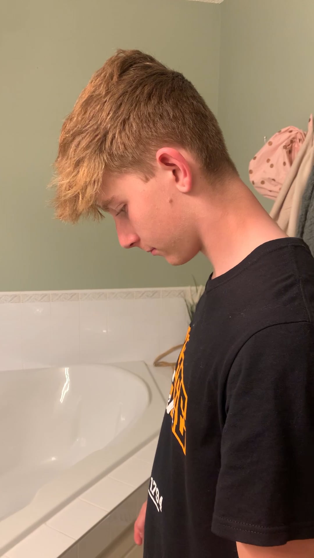 Watch wesley neitz's Weight: 152.5 pounds