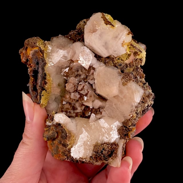 Calcite with Mimetite