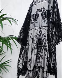 Video: Transparent Kimono Cardigan