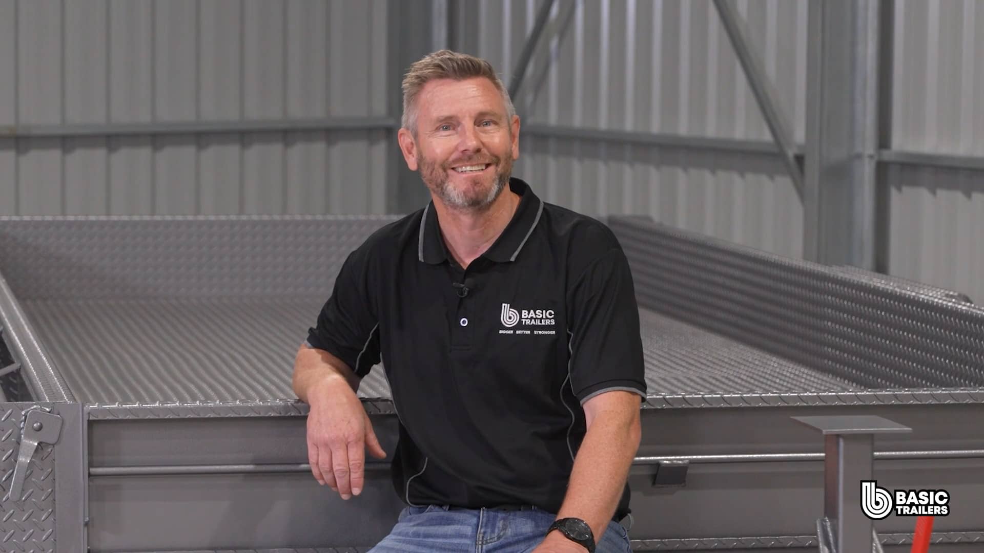 16x6.4 Car Box Trailer on Vimeo