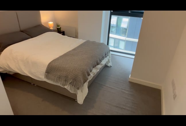 Double Room With Private Bathroom in Vox  Main Photo