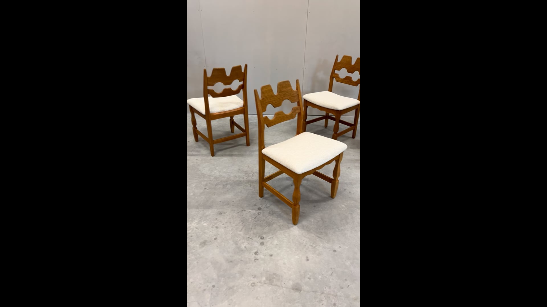 Henning Kjærnulf Set of 4 Razorblade Dining Chairs in Off-White