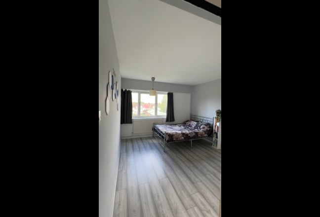 Spacious Room / GANTS HILL Main Photo