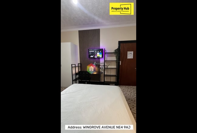 Room Near Town and University(All Bills Included) Main Photo