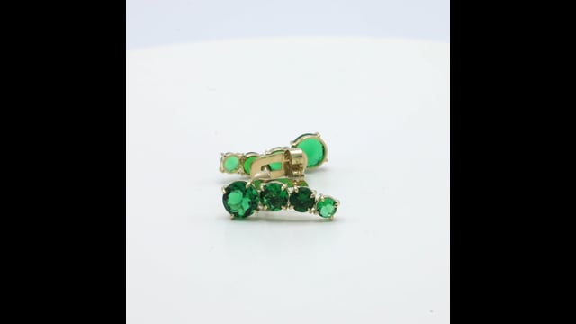Brinco em Ouro Amarelo Ear Cuff de Cristal Verde