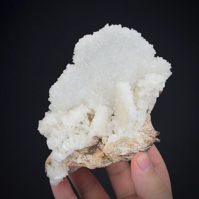 Apophyllite on Calcite