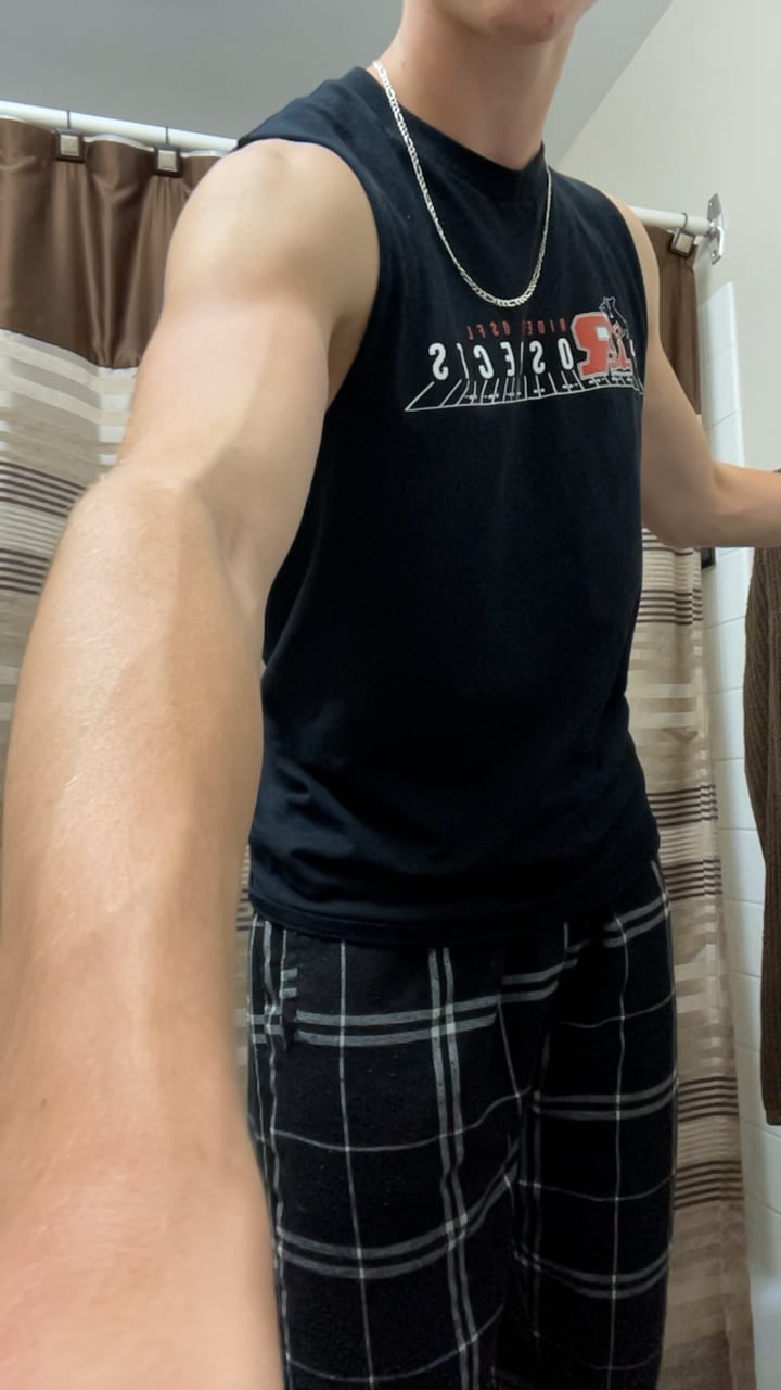 Watch ryan storey's Weight: 167.4 pounds