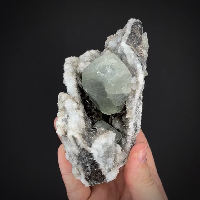 Fluorite in Quartz pocket