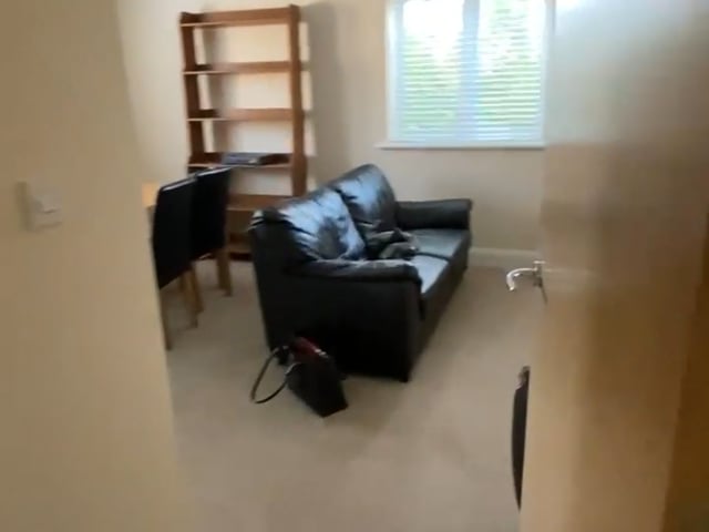 Looking for 3rd flatmate - Temple Cowley Main Photo