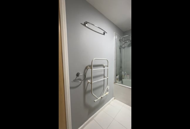 🏠Spacious 1B1B by the Thames ldn SW15 🎉 Main Photo