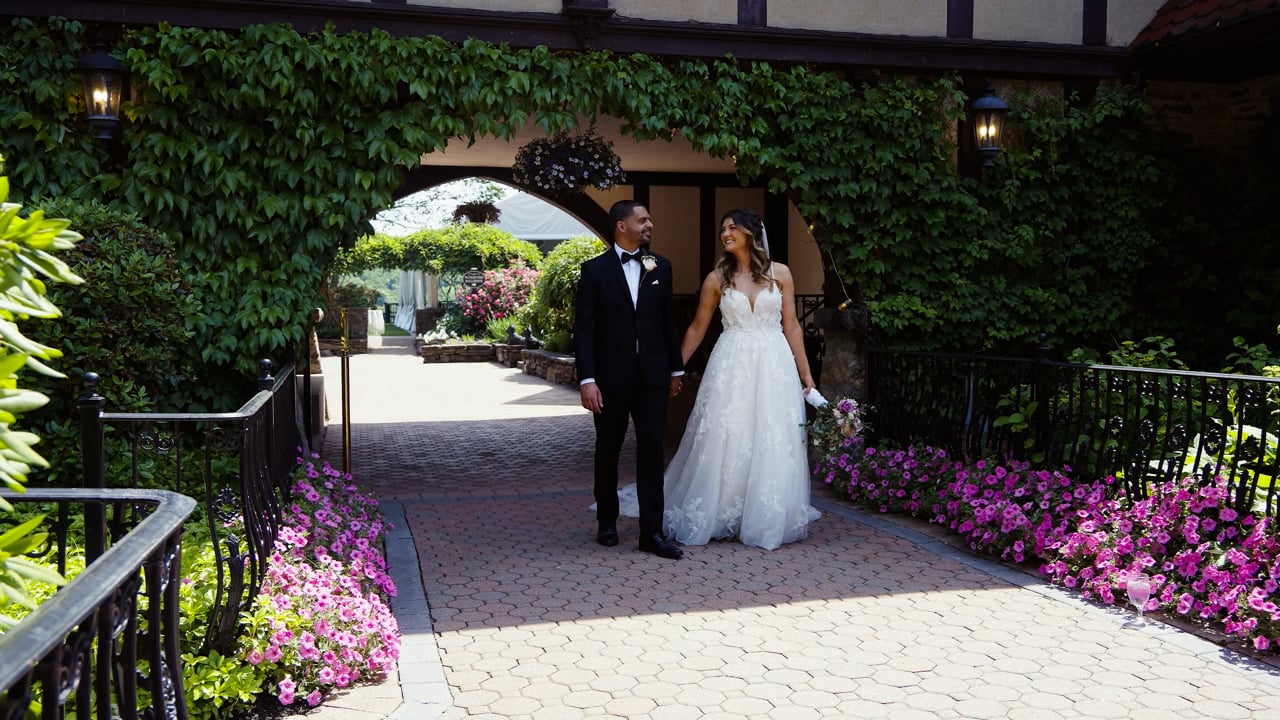 The Measured Pace: Finding the Perfect Duration for Your Wedding Highlight Film