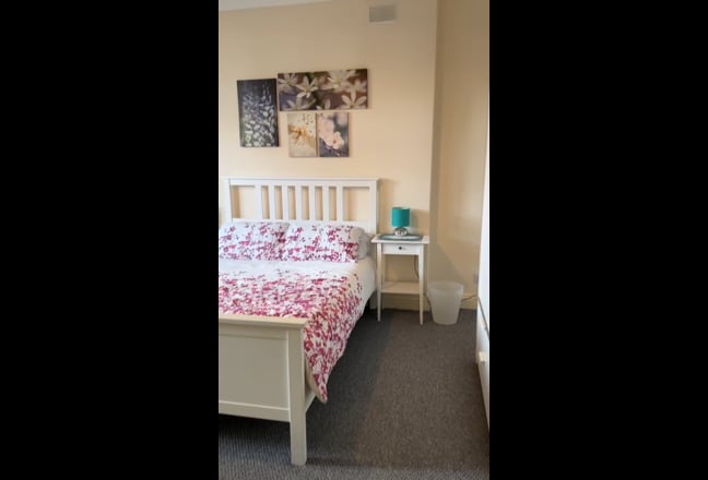 Beautiful Room in Penge (All- Inclusive) Main Photo