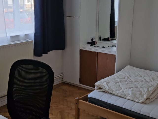 2 double rooms in Acton (The Vale) Main Photo