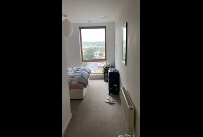 Ensuite Double Room Available in RG1  Main Photo
