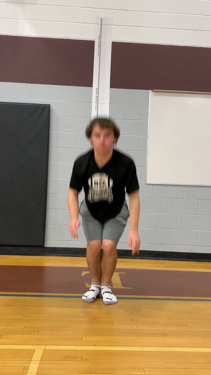 Watch mathieu desbiens's Vertical Jump: 30.67 inches